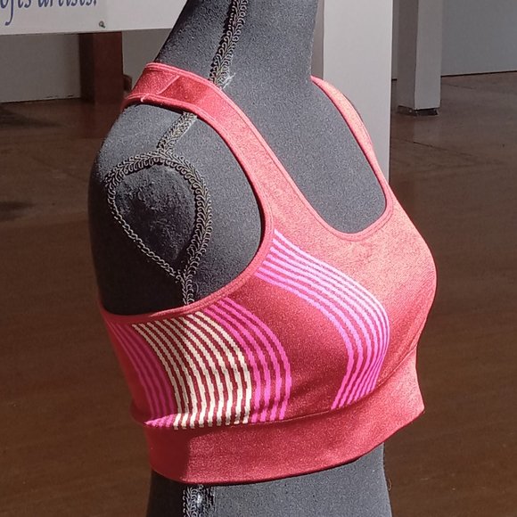 Two-piece rust pink and beige at athletic set - Picture 8 of 10